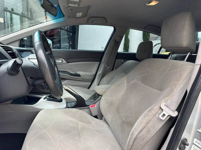 Honda Civic Sedan LXS 1.8/1.8 Flex 16V Mec 4p 2014/2014 CONCEPT MOTORS PASSO FUNDO / Carros no Vale Honda Civic Sedan LXS 1.8/1.8 Flex 16V Mec 4p 2014/2014 CONCEPT MOTORS PASSO FUNDO / Carros no Vale