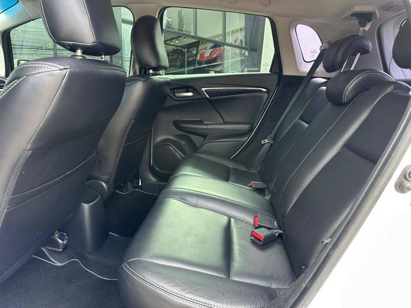 Honda Fit EX/S 1.5 Flex/Flexone 16V 5p Aut. 2016/2017 CONCEPT MOTORS PASSO FUNDO / Carros no Vale