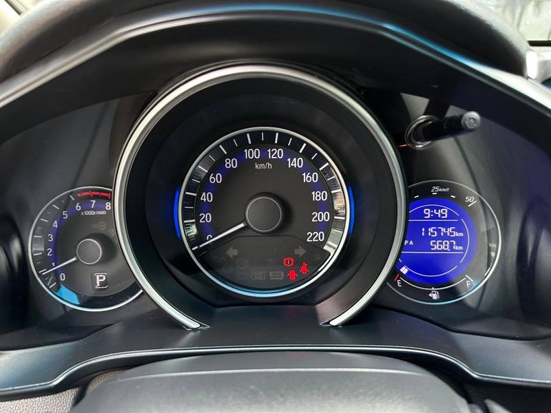 Honda Fit EX/S 1.5 Flex/Flexone 16V 5p Aut. 2016/2017 CONCEPT MOTORS PASSO FUNDO / Carros no Vale