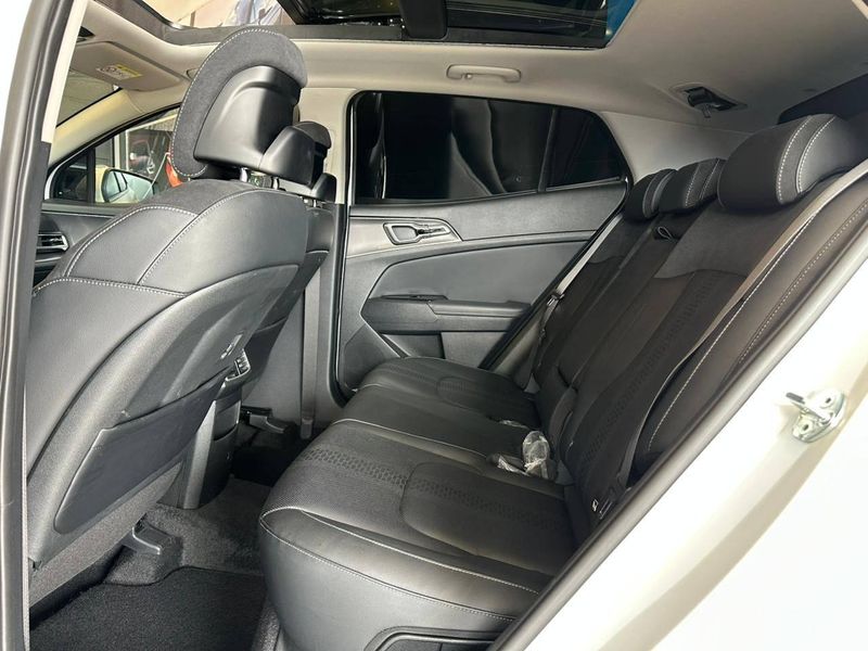 Kia Sportage EX Prestige 1.6 T-GDI (HÃ­brido) 2023/2024 CONCEPT MOTORS PASSO FUNDO / Carros no Vale