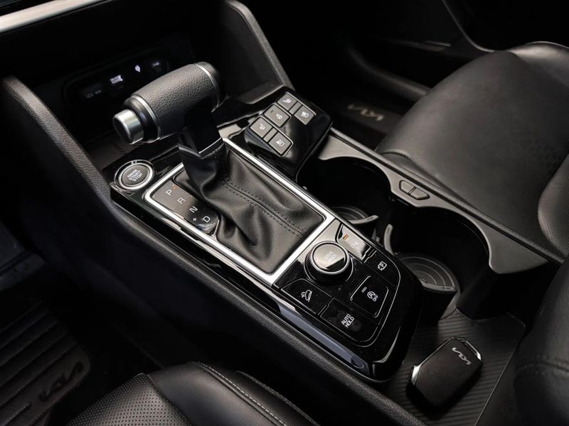 Kia Sportage EX Prestige 1.6 T-GDI (HÃ­brido) 2023/2024 CONCEPT MOTORS PASSO FUNDO / Carros no Vale