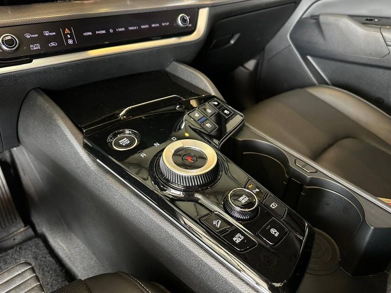 Kia Sportage EX Prestige 1.6 T-GDI (HÃ­brido) 2023/2024 CONCEPT MOTORS PASSO FUNDO / Carros no Vale