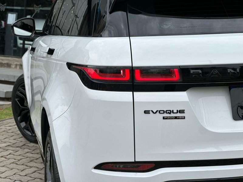 Land Rover Range Rover Evoque Range R EVO HSE Si4 R-Dyn.2.0 300cv Aut 2019/2020 CONCEPT MOTORS PASSO FUNDO / Carros no Vale Land Rover Range Rover Evoque Range R EVO HSE Si4 R-Dyn.2.0 300cv Aut 2019/2020 CONCEPT MOTORS PASSO FUNDO / Carros no Vale