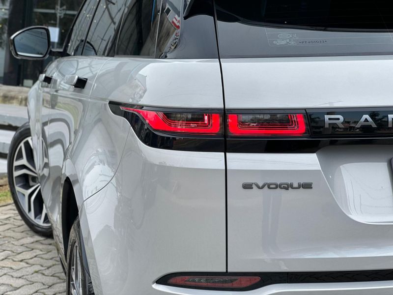 Land Rover Range Rover Evoque Range R.EVOQUE Si4 HSE Dyn 2.0/Flex Aut 2023/2023 CONCEPT MOTORS PASSO FUNDO / Carros no Vale Land Rover Range Rover Evoque Range R.EVOQUE Si4 HSE Dyn 2.0/Flex Aut 2023/2023 CONCEPT MOTORS PASSO FUNDO / Carros no Vale