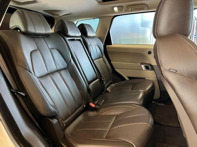 Land Rover Range Rover Sport Range R Sport HSE SUPERCHARGED 3.0 V6 2014/2014 CONCEPT MOTORS PASSO FUNDO / Carros no Vale