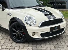 Mini Cooper S 1.6 Aut. 2013/2013 CONCEPT MOTORS PASSO FUNDO / Carros no Vale
