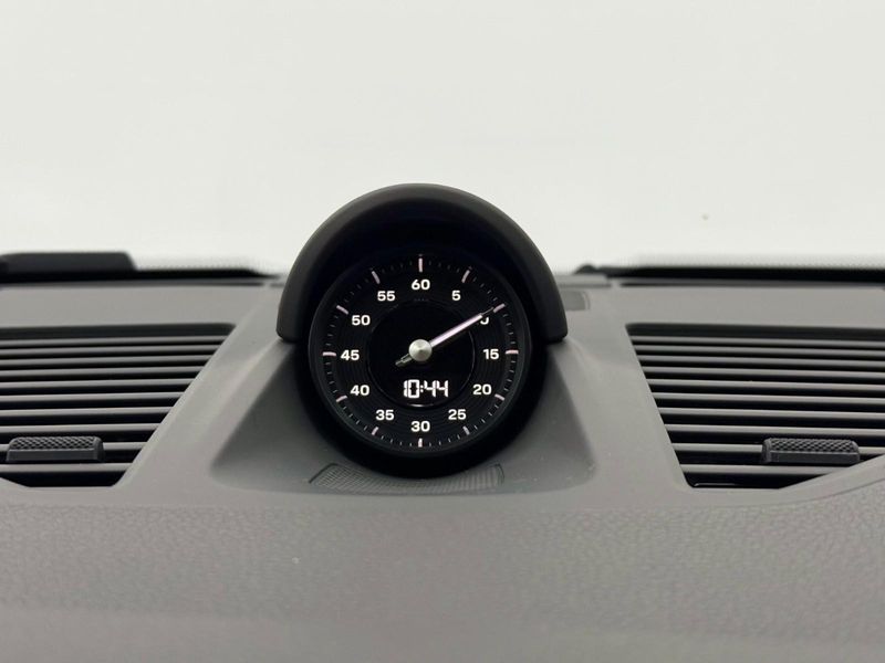 Porsche 911 Carrera Coupe 3.0 (991/992) 2024/2024 CONCEPT MOTORS PASSO FUNDO / Carros no Vale