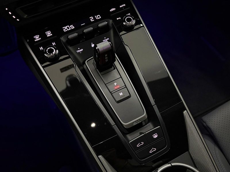 Porsche 911 Carrera Coupe 3.0 (991/992) 2024/2024 CONCEPT MOTORS PASSO FUNDO / Carros no Vale