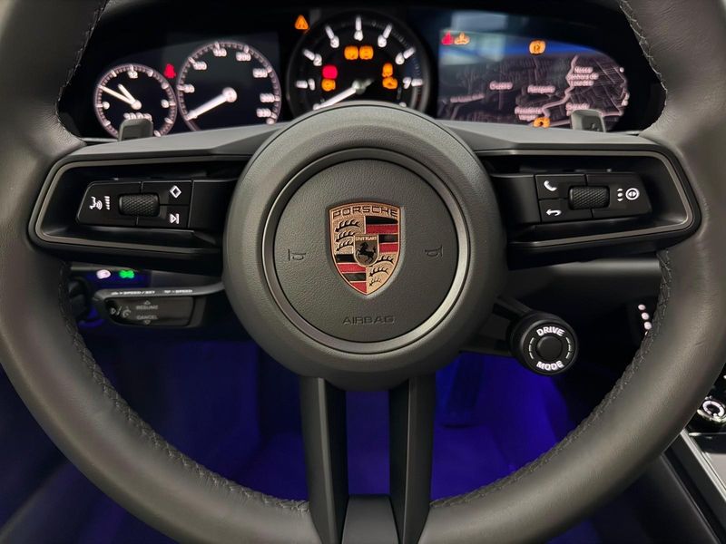 Porsche 911 Carrera Coupe 3.0 (991/992) 2024/2024 CONCEPT MOTORS PASSO FUNDO / Carros no Vale