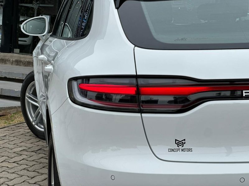 Porsche Macan 2.0 Turbo 2025/2026 CONCEPT MOTORS PASSO FUNDO / Carros no Vale Porsche Macan 2.0 Turbo 2025/2026 CONCEPT MOTORS PASSO FUNDO / Carros no Vale