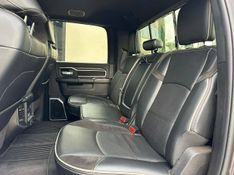 Ram 2500 LARAM 6.7 NIGHT ED TB CD 4×4 Die. 2023/2024 CONCEPT MOTORS PASSO FUNDO / Carros no Vale