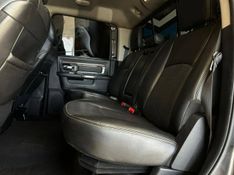 Ram 2500 LARAMIE 6.7 TDI CD 4×4 Diesel 2015/2016 CONCEPT MOTORS PASSO FUNDO / Carros no Vale