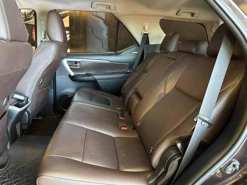 Toyota Hilux SW4 SRX 4×4 2.8 TDI 16V Dies Aut. 2018/2019 CONCEPT MOTORS PASSO FUNDO / Carros no Vale Toyota Hilux SW4 SRX 4×4 2.8 TDI 16V Dies Aut. 2018/2019 CONCEPT MOTORS PASSO FUNDO / Carros no Vale