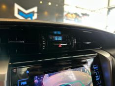 Toyota Hilux SW4 SRX 4×4 2.8 TDI 16V Dies Aut. 2018/2019 CONCEPT MOTORS PASSO FUNDO / Carros no Vale