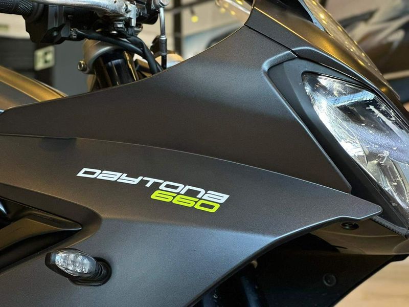 Triumph Daytona 660 2024/2024 CONCEPT MOTORS PASSO FUNDO / Carros no Vale