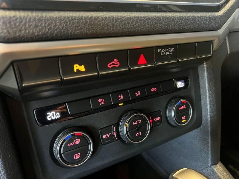 Volkswagen Amarok Highline CD 3.0 4×4 TB Dies Aut. 2018/2018 CONCEPT MOTORS PASSO FUNDO / Carros no Vale