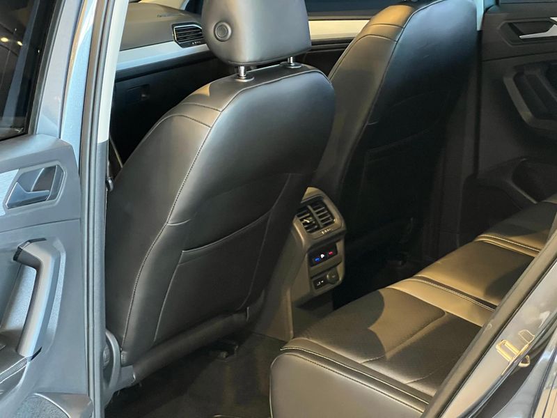 Volkswagen Tiguan Allspac 250 TSI 1.4 Flex 2019/2019 CONCEPT MOTORS PASSO FUNDO / Carros no Vale