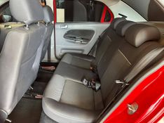 Volkswagen Voyage COMF/Highli 1.6 T.Flex 8V 4p 2017/2018 CONCEPT MOTORS PASSO FUNDO / Carros no Vale