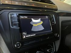 Volkswagen Voyage COMF/Highli 1.6 T.Flex 8V 4p 2017/2018 CONCEPT MOTORS PASSO FUNDO / Carros no Vale