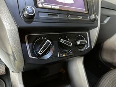 Volkswagen Voyage COMF/Highli 1.6 T.Flex 8V 4p 2017/2018 CONCEPT MOTORS PASSO FUNDO / Carros no Vale