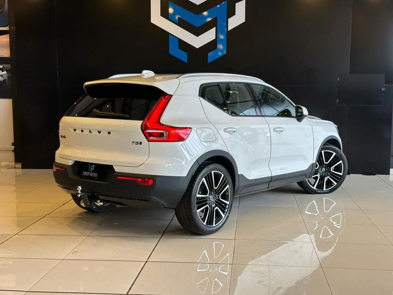 Volvo XC40 T-5 MOMENTUM 2.0 252cv AWD 2019/2020 CONCEPT MOTORS PASSO FUNDO / Carros no Vale Volvo XC40 T-5 MOMENTUM 2.0 252cv AWD 2019/2020 CONCEPT MOTORS PASSO FUNDO / Carros no Vale