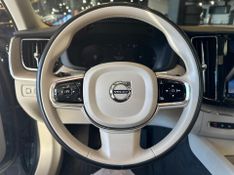 Volvo XC60 T-8 INSCRIPTION 2.0 (HÃ­brido) 2021/2022 CONCEPT MOTORS PASSO FUNDO / Carros no Vale