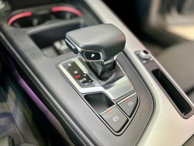 Audi A5 Sportb 2.0 16V TFSI Quat S-tronic 2024/2025 PC VEÍCULOS SANTA CRUZ DO SUL / Carros no Vale