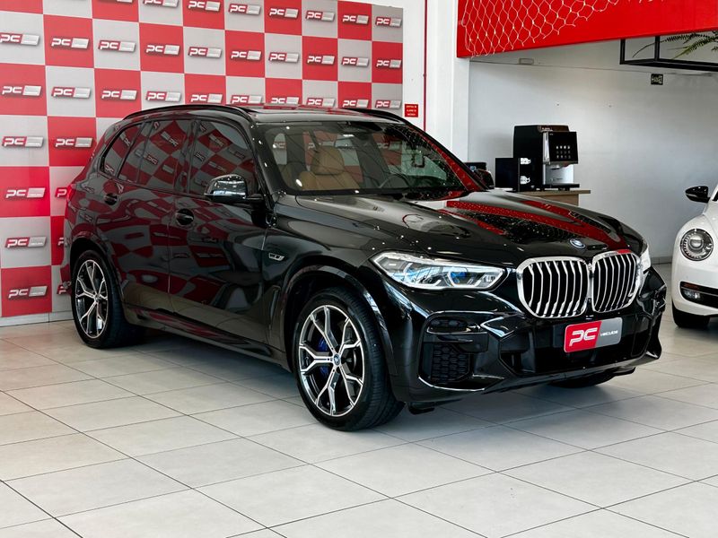 BMW X5 XDRIVE 45e 3.0 M.Sport (Híb.) 2022/2023 PC VEÍCULOS SANTA CRUZ DO SUL / Carros no Vale