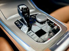 BMW X5 XDRIVE 45e 3.0 M.Sport (Híb.) 2022/2023 PC VEÍCULOS SANTA CRUZ DO SUL / Carros no Vale