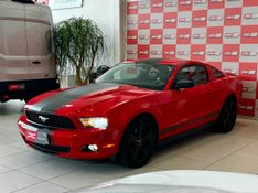 Ford Mustang 3.7 V6 Coupe 2010/2011 PC VEÍCULOS SANTA CRUZ DO SUL / Carros no Vale