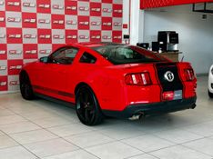 Ford Mustang 3.7 V6 Coupe 2010/2011 PC VEÍCULOS SANTA CRUZ DO SUL / Carros no Vale