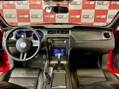 Ford Mustang 3.7 V6 Coupe 2010/2011 PC VEÍCULOS SANTA CRUZ DO SUL / Carros no Vale