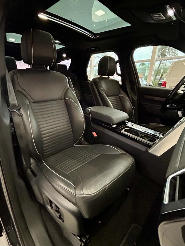 Land Rover Discovery HSE Lux 3.0 TD6 4×4 Die 2018/2018 PC VEÍCULOS SANTA CRUZ DO SUL / Carros no Vale Land Rover Discovery HSE Lux 3.0 TD6 4×4 Die 2018/2018 PC VEÍCULOS SANTA CRUZ DO SUL / Carros no Vale