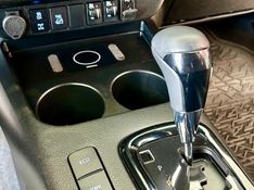 Toyota Hilux CD SRX 4×4 2.8 TDI 16V 2022/2023 PC VEÍCULOS SANTA CRUZ DO SUL / Carros no Vale