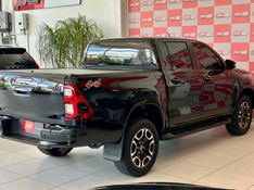 Toyota Hilux CD SRX 4×4 2.8 TDI 16V 2022/2023 PC VEÍCULOS SANTA CRUZ DO SUL / Carros no Vale