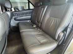 Toyota Hilux SW4 SRV D4-D 4×4 3.0 TDI Dies 2015/2015 PC VEÍCULOS SANTA CRUZ DO SUL / Carros no Vale