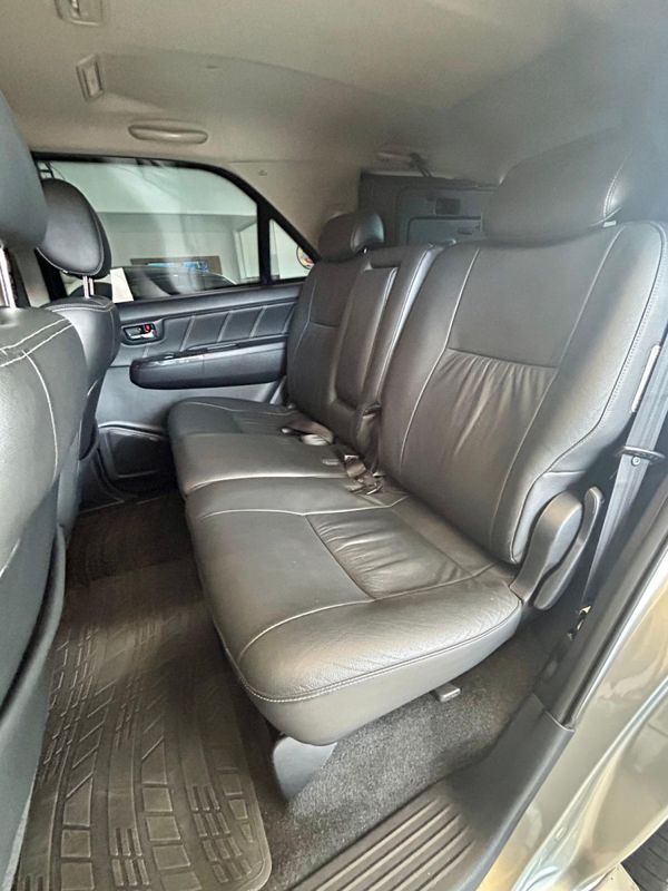 Toyota Hilux SW4 SRV D4-D 4×4 3.0 TDI Dies 2015/2015 PC VEÍCULOS SANTA CRUZ DO SUL / Carros no Vale