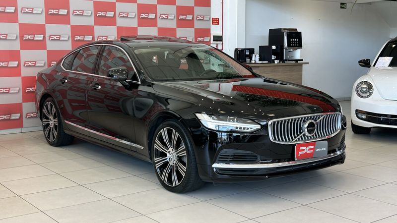 Volvo S90 T-8 INSCRIPT 2.0 AWD (Híbrido) 2020/2021 PC VEÍCULOS SANTA CRUZ DO SUL / Carros no Vale