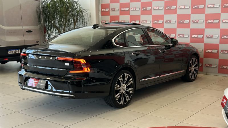 Volvo S90 T-8 INSCRIPT 2.0 AWD (Híbrido) 2020/2021 PC VEÍCULOS SANTA CRUZ DO SUL / Carros no Vale