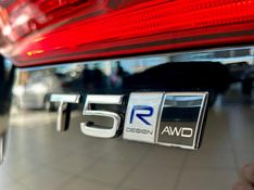 Volvo XC 60 T-5 R-DESIGN 2.0 AWD 2017/2018 PC VEÍCULOS SANTA CRUZ DO SUL / Carros no Vale
