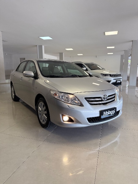 TOYOTA COROLLA 1.8 SEG 16V 2009/2010 MALAGGI VEÍCULOS ENCANTADO / Carros no Vale