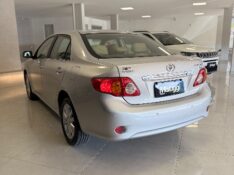 TOYOTA COROLLA 1.8 SEG 16V 2009/2010 MALAGGI VEÍCULOS ENCANTADO / Carros no Vale