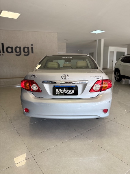TOYOTA COROLLA 1.8 SEG 16V 2009/2010 MALAGGI VEÍCULOS ENCANTADO / Carros no Vale