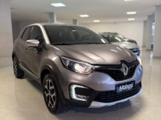 RENAULT CAPTUR 1.6 16V SCE FLEX BOSE X-TRONIC 2020/2021 MALAGGI VEÍCULOS ENCANTADO / Carros no Vale