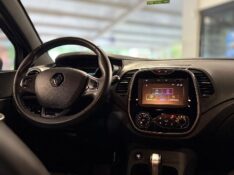 RENAULT CAPTUR 1.6 16V SCE FLEX BOSE X-TRONIC 2020/2021 MALAGGI VEÍCULOS ENCANTADO / Carros no Vale
