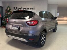 RENAULT CAPTUR 1.6 16V SCE FLEX BOSE X-TRONIC 2020/2021 MALAGGI VEÍCULOS ENCANTADO / Carros no Vale