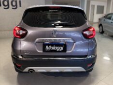 RENAULT CAPTUR 1.6 16V SCE FLEX BOSE X-TRONIC 2020/2021 MALAGGI VEÍCULOS ENCANTADO / Carros no Vale