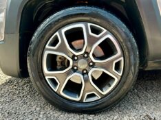 JEEP RENEGADE 2.0 LONGITUDE 4X4 16V 2018/2018 AR MULTIMARCAS VENÂNCIO AIRES / Carros no Vale