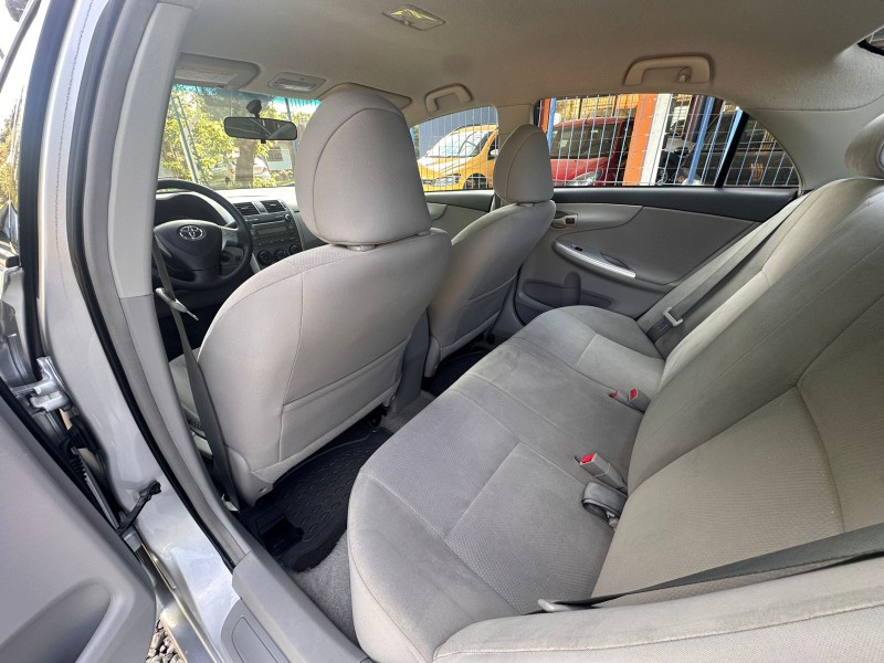 TOYOTA COROLLA GLI 1.8 /2014 MENEGHINI VEÍCULOS ARROIO DO MEIO / Carros no Vale TOYOTA COROLLA GLI 1.8 /2014 MENEGHINI VEÍCULOS ARROIO DO MEIO / Carros no Vale