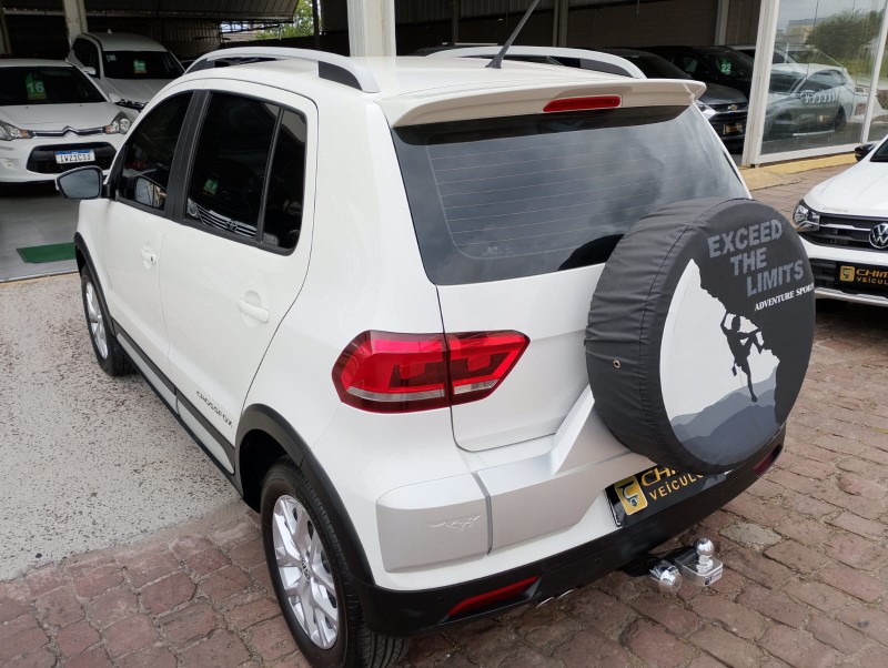 VOLKSWAGEN CROSSFOX MSI 1.6 /2015 CHIMA VEÍCULOS VENÂNCIO AIRES / Carros no Vale VOLKSWAGEN CROSSFOX MSI 1.6 /2015 CHIMA VEÍCULOS VENÂNCIO AIRES / Carros no Vale